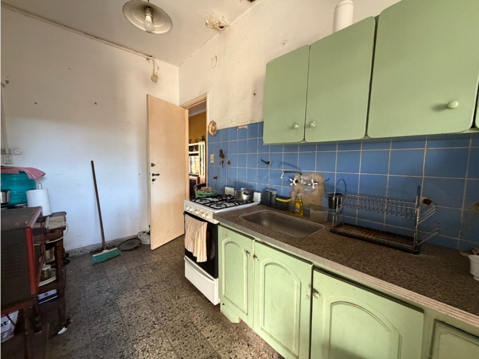 Casa en venta a refaccionar en barrio Dalmine viejo - 6