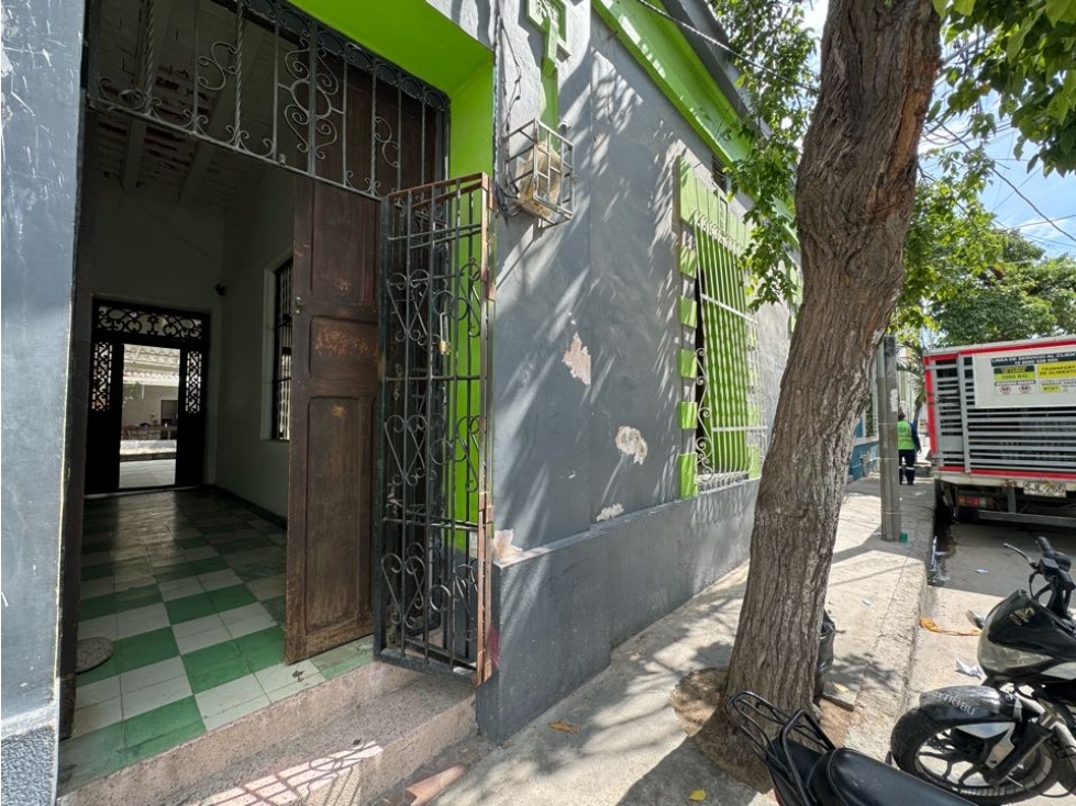 Casa en venta a una cuadra del parque de los novios — foto 2