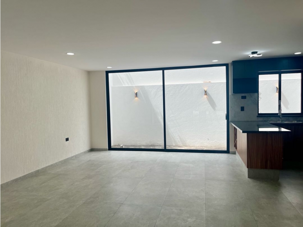 Casa en venta a unos pasos de zavaleta Puebla — foto 2