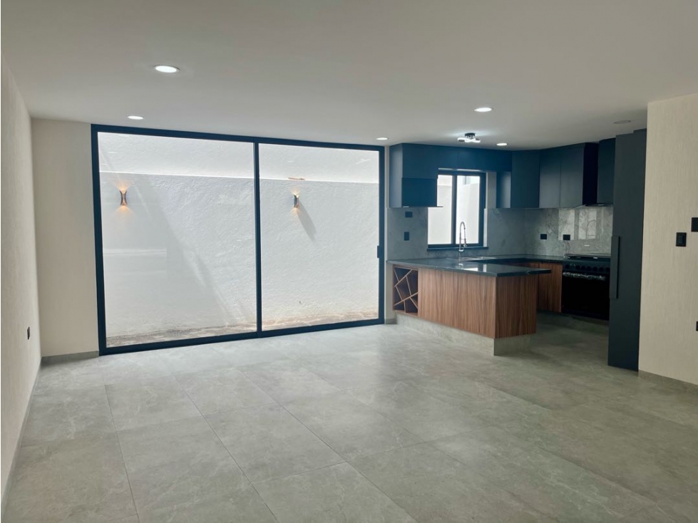 Casa en venta a unos pasos de zavaleta Puebla — foto 3