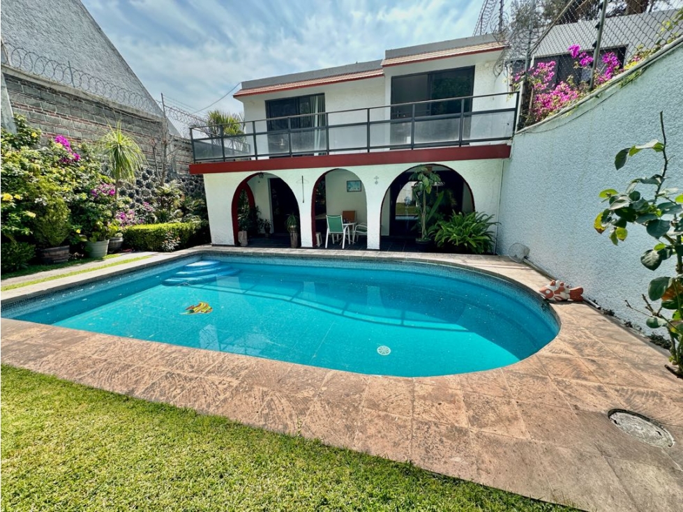 Casa en venta al norte de cuernavaca insurgentes — foto 2