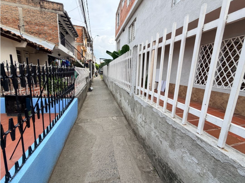 CASA EN VENTA AL NORTE DE LA CIUDAD DE CALI BARRIO LA RIVERA — foto 5