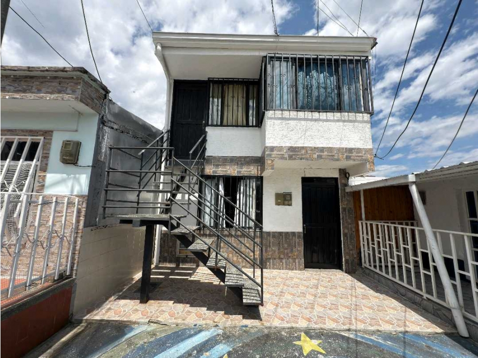 CASA EN VENTA AL SUR DE ARMENIA BARRIO CALIMA