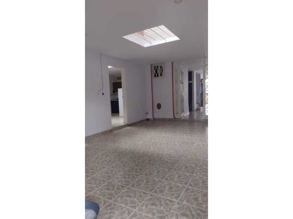 CASA EN VENTA AL SUR DE LA CIUDAD DE CALI BARRIO SANTA ISABEL