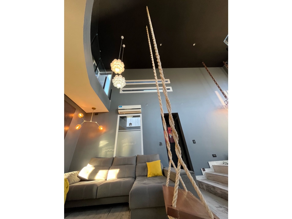 Casa en Alquiler 430 m2 Barrio La Bastilla - 6