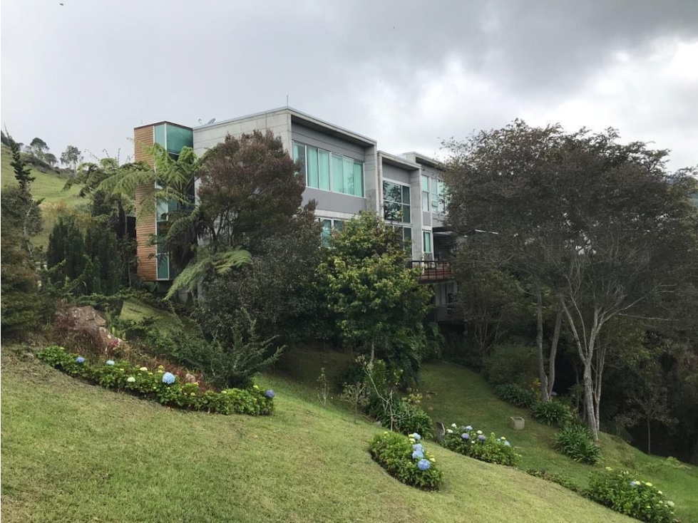 CASA EN VENTA ALTO DE PALMAS. PARCELACIÓN