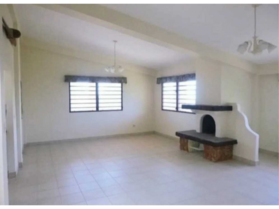CASA EN VENTA ALTOS DE CERRO AZUL CON MUCHO TERRENO VISTA A LA CASCADA — foto 5