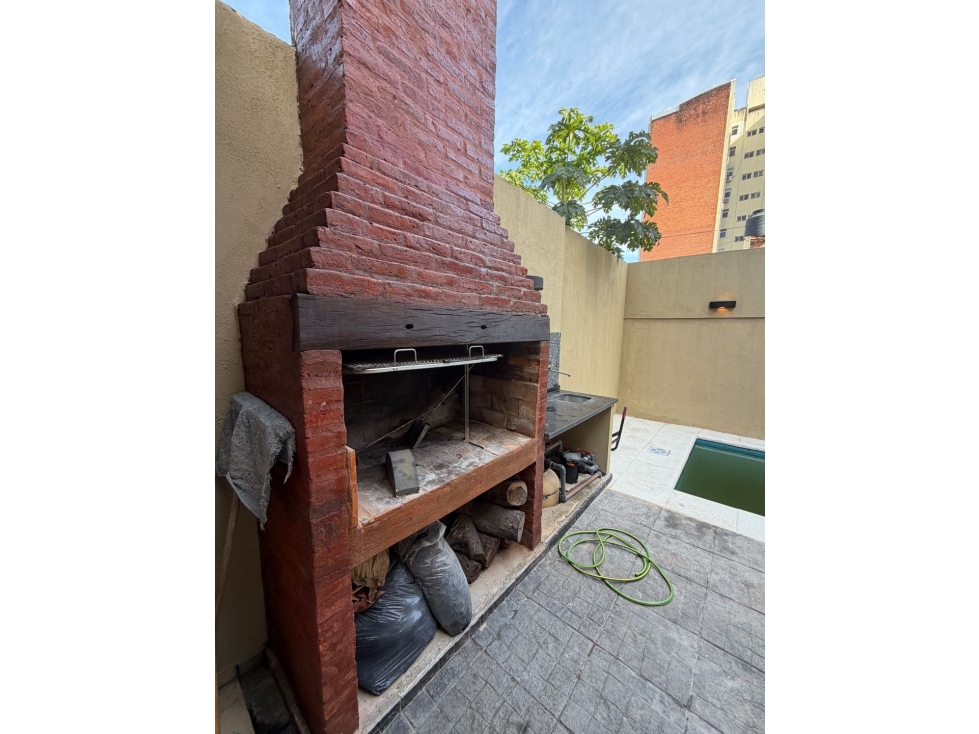 CASA EN VENTA AMPLIA, MODERNA Y FUNCIONAL España 1106 — foto 4