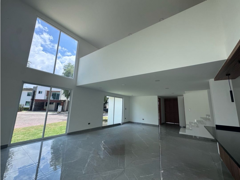 Casa en venta atrás de atrás de Plaza San Diego - 1