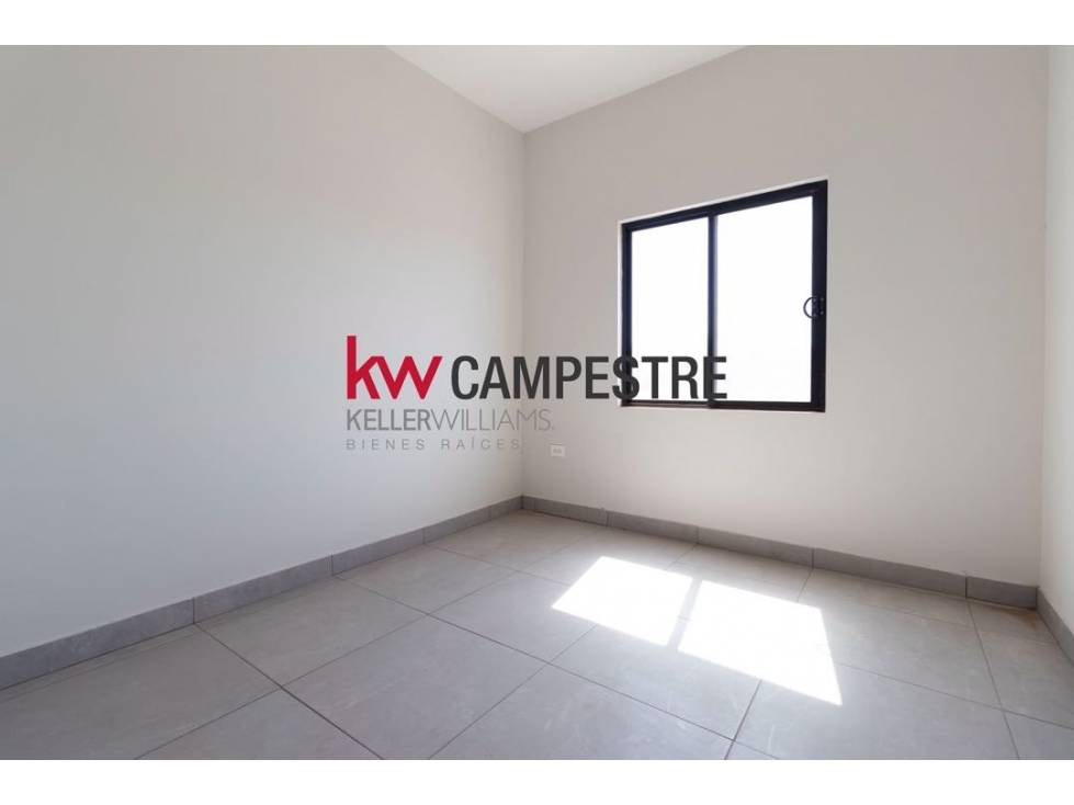 Casa en venta Av. Reforma y Blvd. Óscar Flores - 5