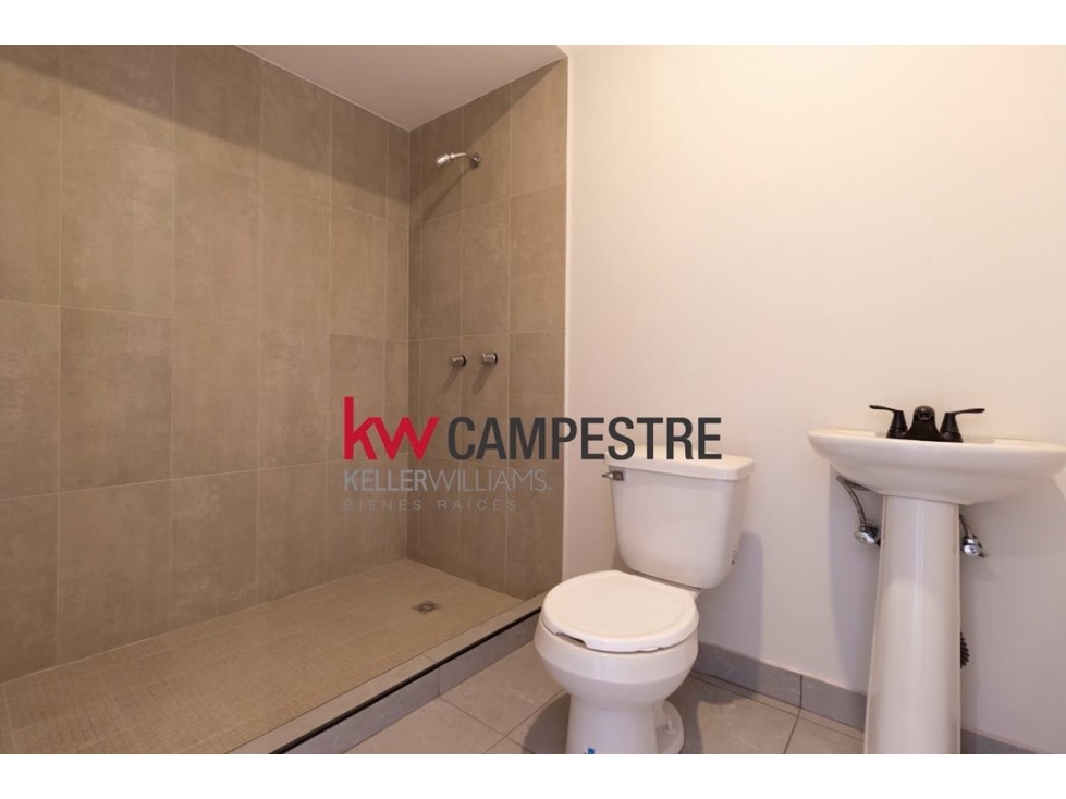 Casa en venta Av. Reforma y Blvd. Óscar Flores - 6