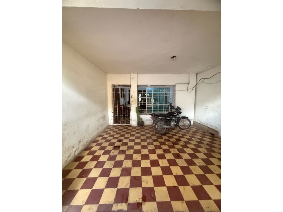 Casa en Venta - Avenida del Libertador - 3
