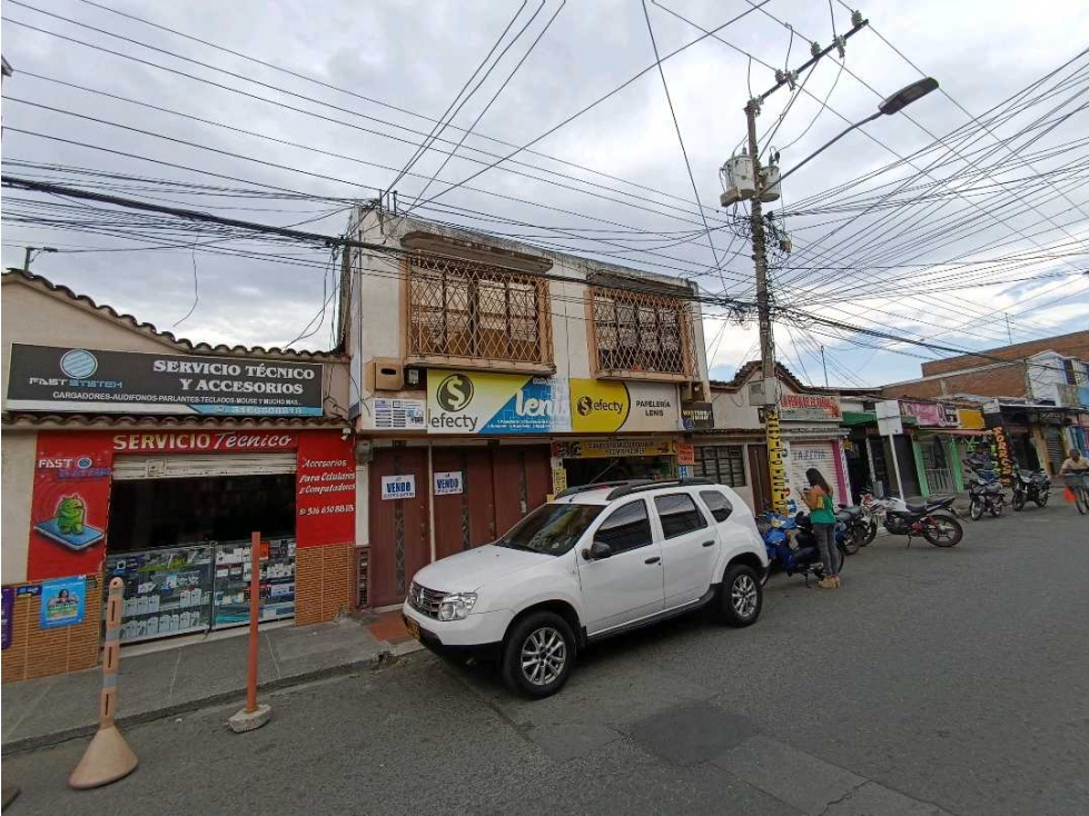 CASA EN VENTA BARRIO BIZERTA