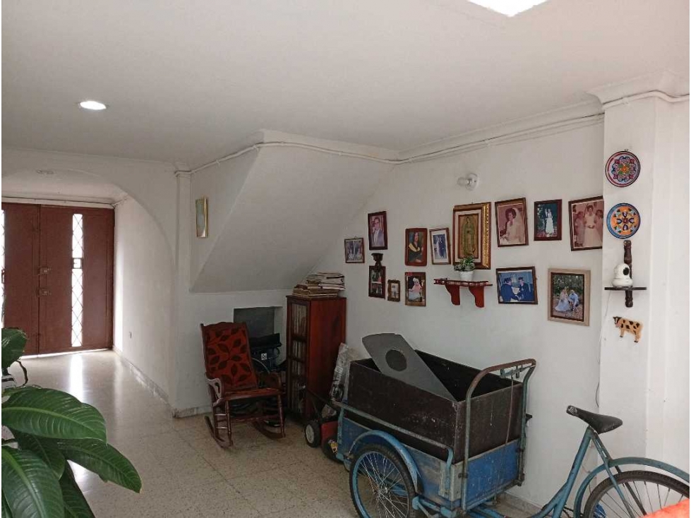 CASA EN VENTA BARRIO BIZERTA — foto 3