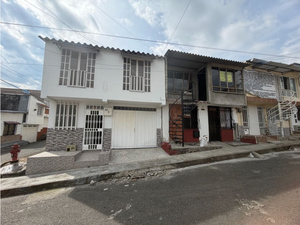 CASA EN VENTA BARRIO BRASILIA NUEVA ARMENIA-QUINDIO
