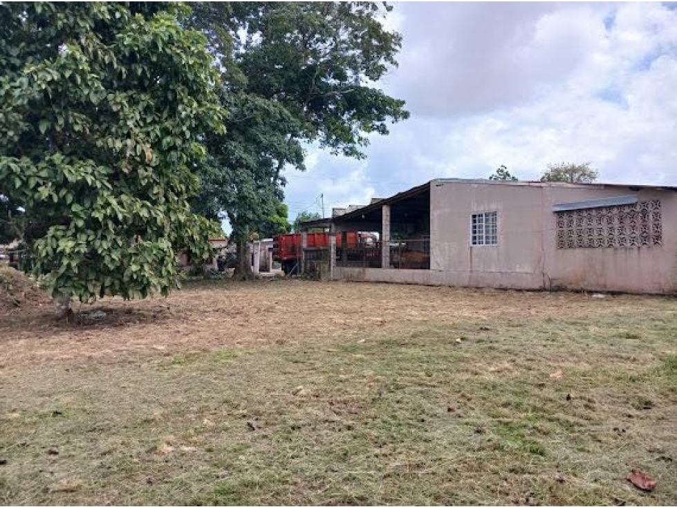Casa en Venta Barrio Colón 3 Recámaras 5 Estacionamientos $165,000