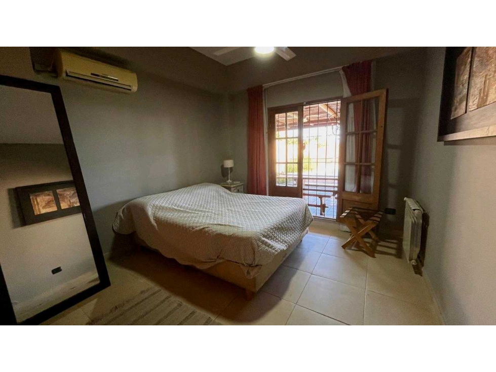 CASA EN VENTA BARRIO LA CUESTA | VILLA CARLOS PAZUbicada en uno de - 4