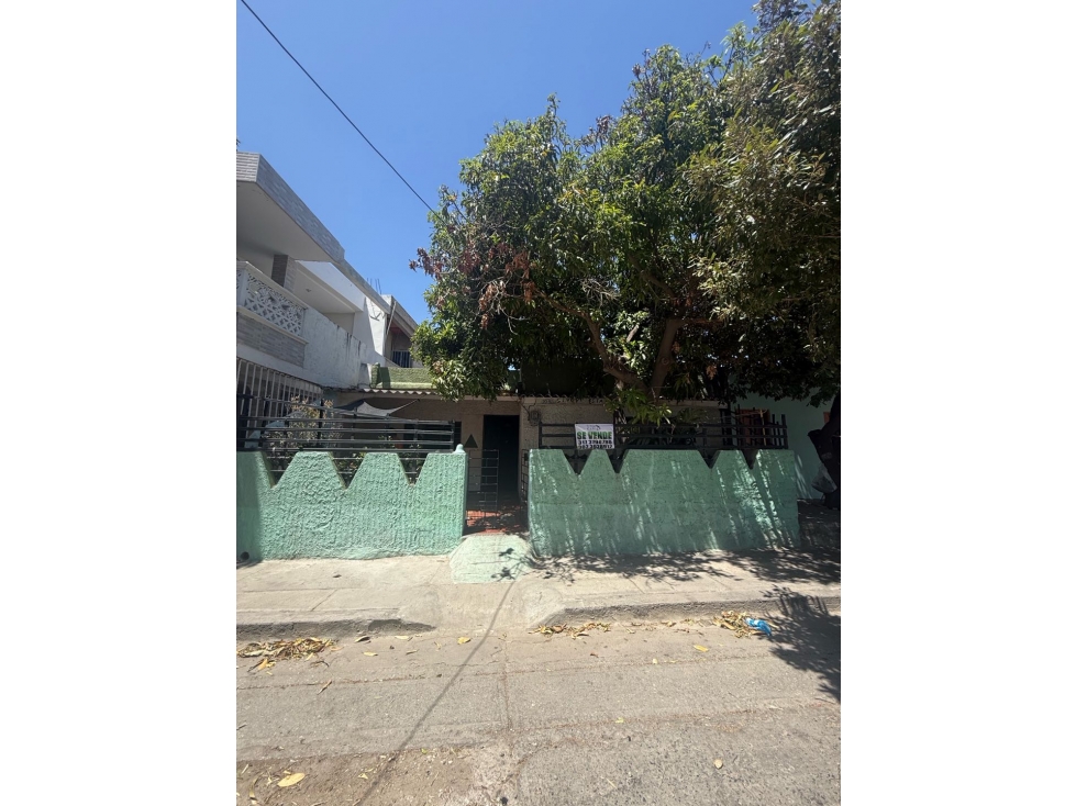 Casa en Venta - Barrio Los Almendros