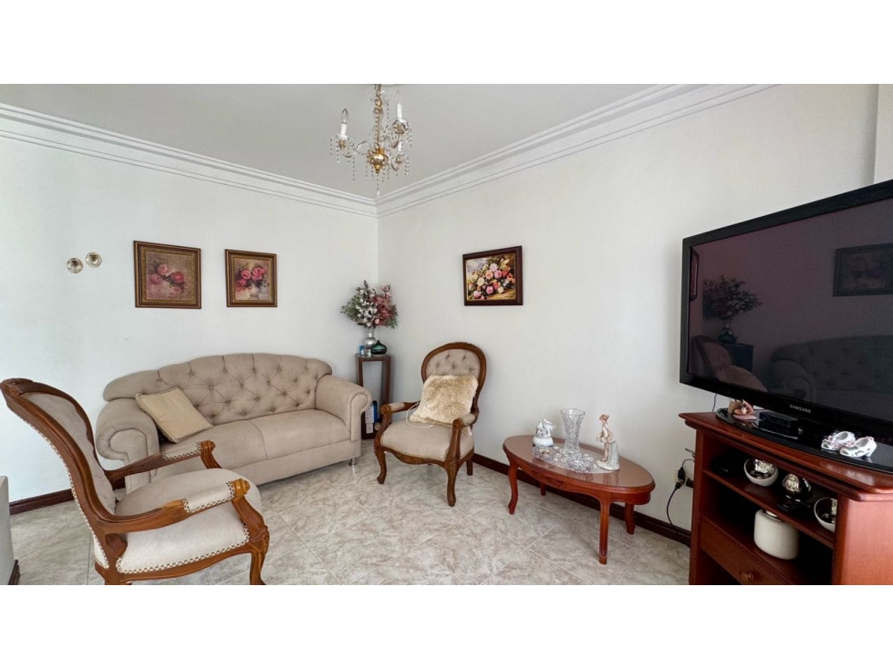 Casa de dos pisos en venta - Barrio Quintas de Las Américas Palmira — foto 3