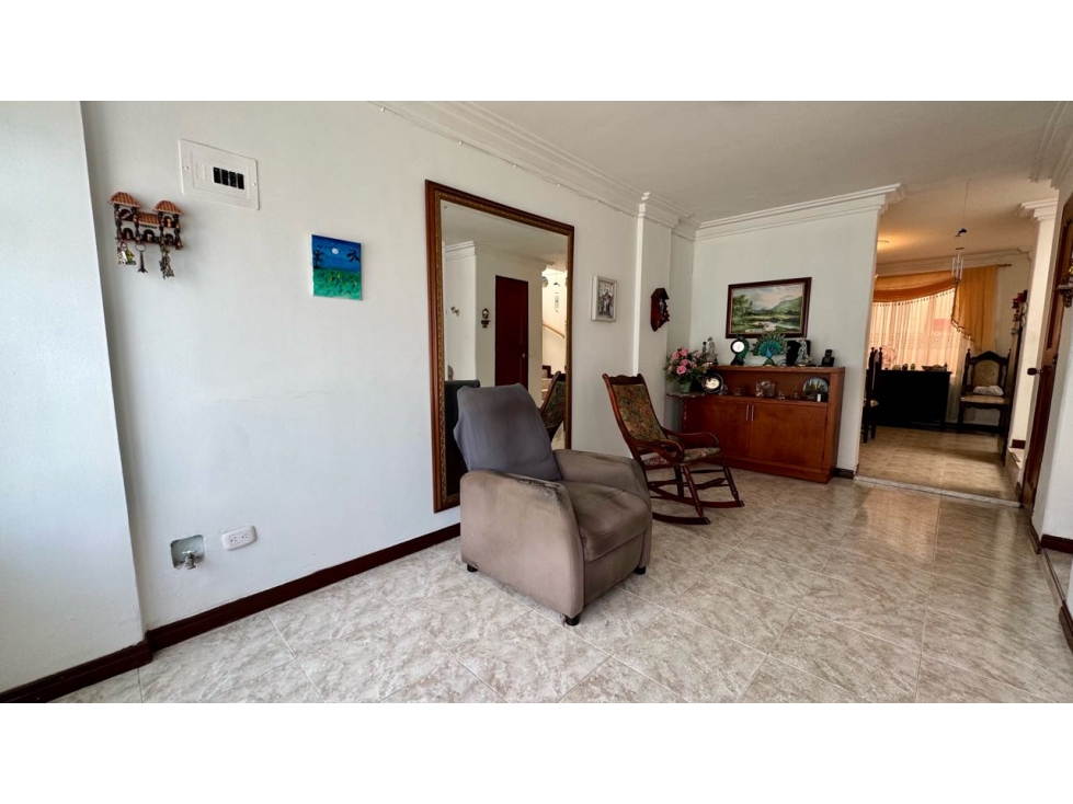 Casa de dos pisos en venta - Barrio Quintas de Las Américas Palmira — foto 5