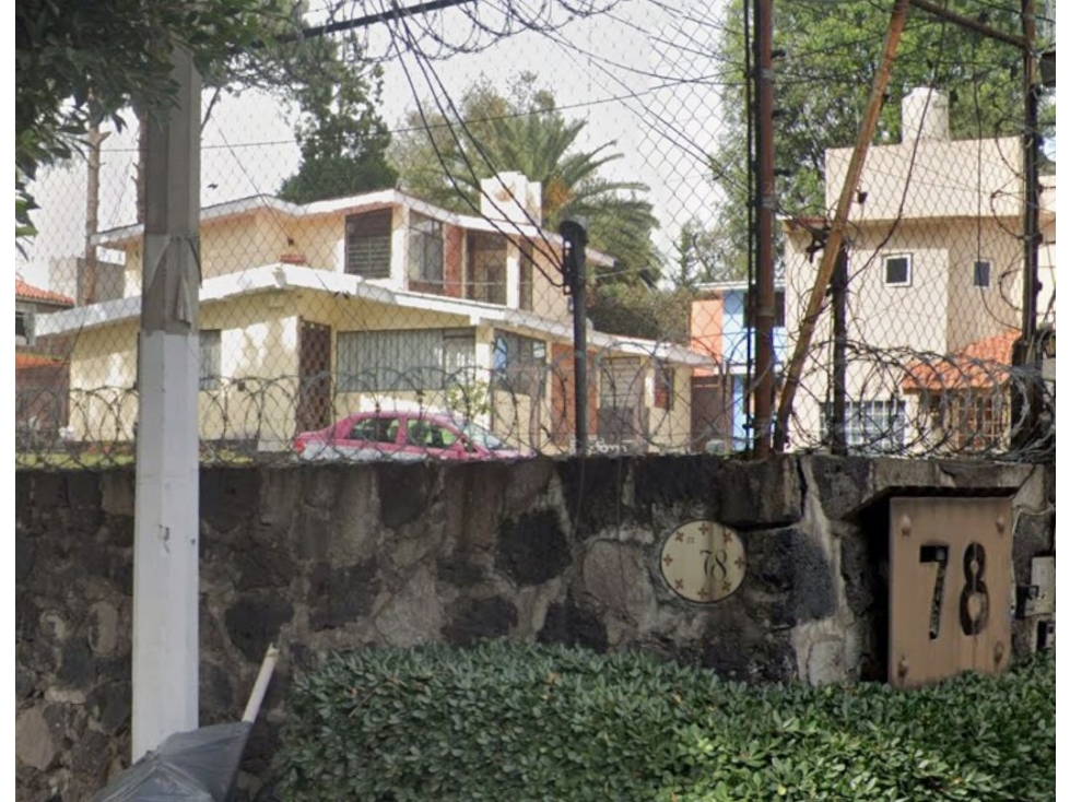 Casa en Venta Barrio San Francisco: Oportunidad de Inversión Única - 3