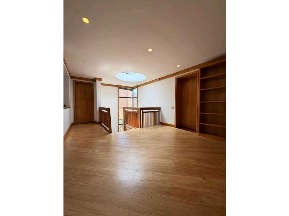 CASA EN VENTA BOSQUE MEDINA