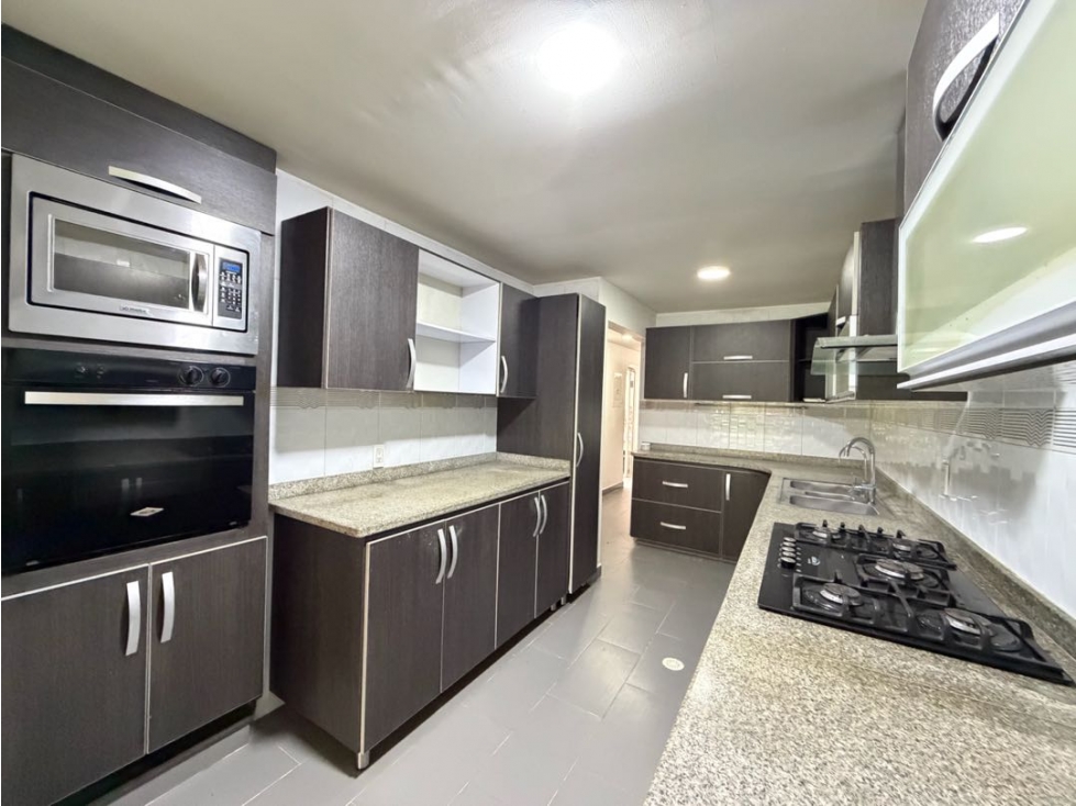 CASA EN VENTA CABECERA BARRIO LOS CEDROS BUCARAMANGA