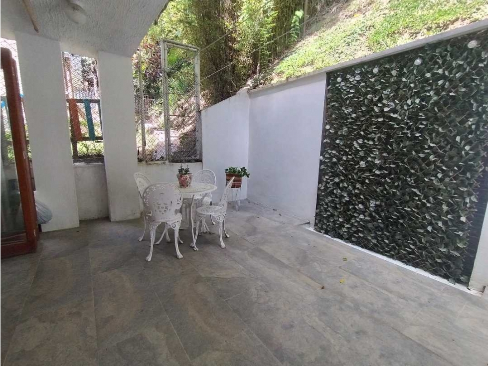 CASA EN VENTA CALASANZ. UNIDAD. PARTE BAJA. PARQUEADERO CUBIERTO — foto 2