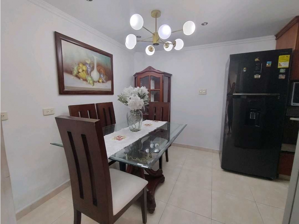 CASA EN VENTA CALASANZ. UNIDAD. PARTE BAJA. PARQUEADERO CUBIERTO — foto 6