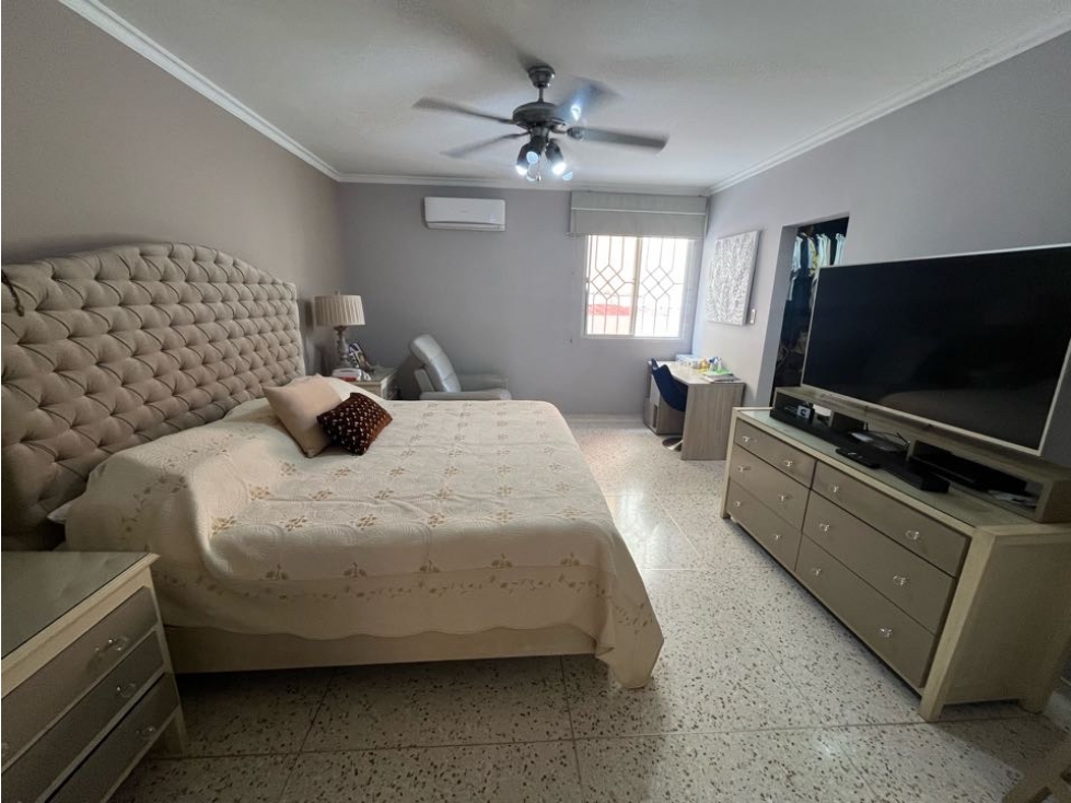 CASA EN VENTA EN RIOMAR — foto 3