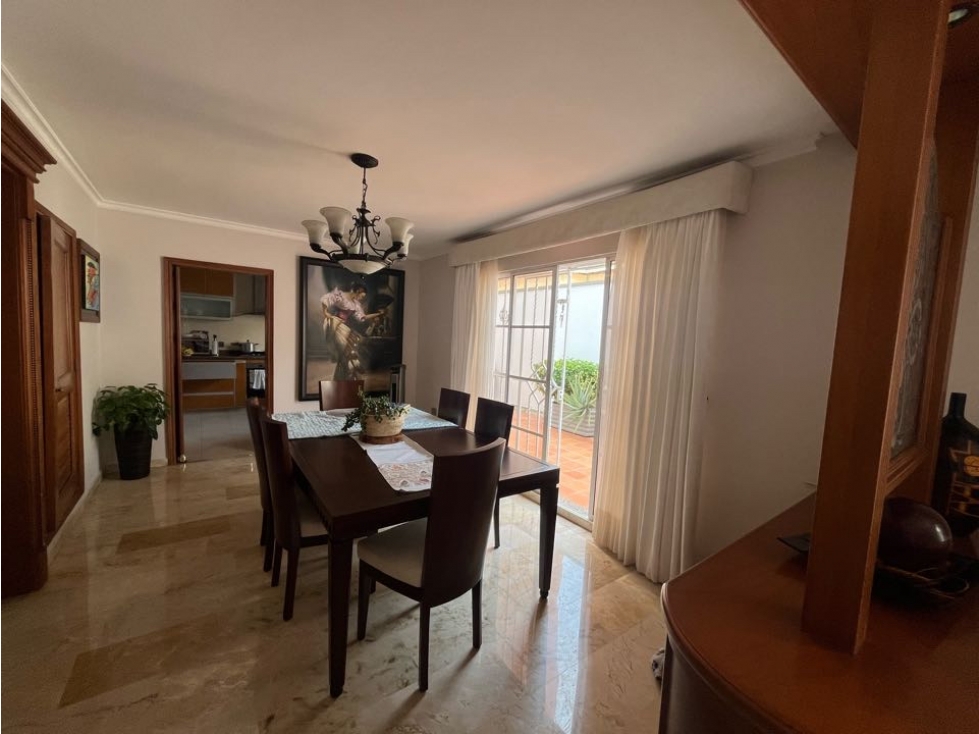CASA EN VENTA EN RIOMAR — foto 2