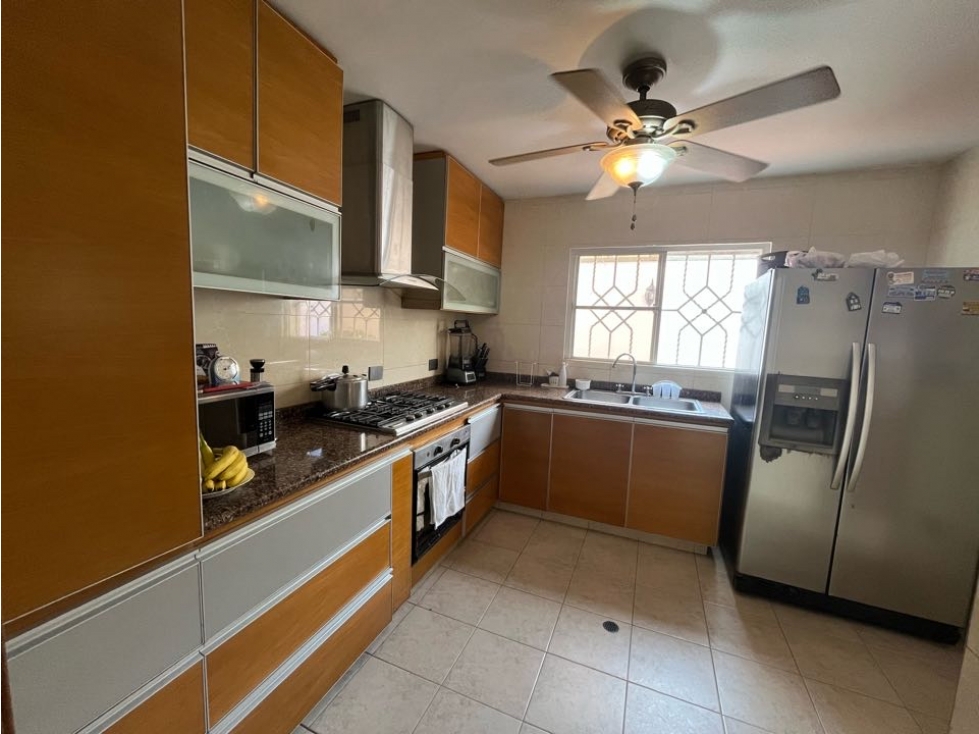 CASA EN VENTA EN RIOMAR — foto 5