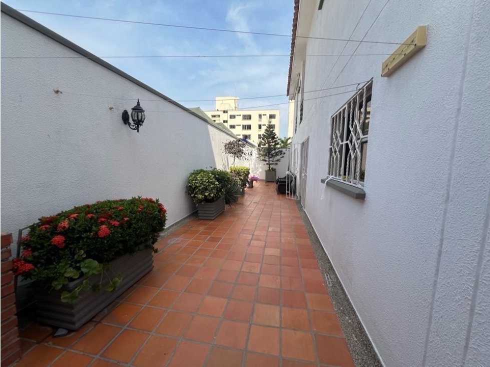 CASA EN VENTA EN RIOMAR — foto 6