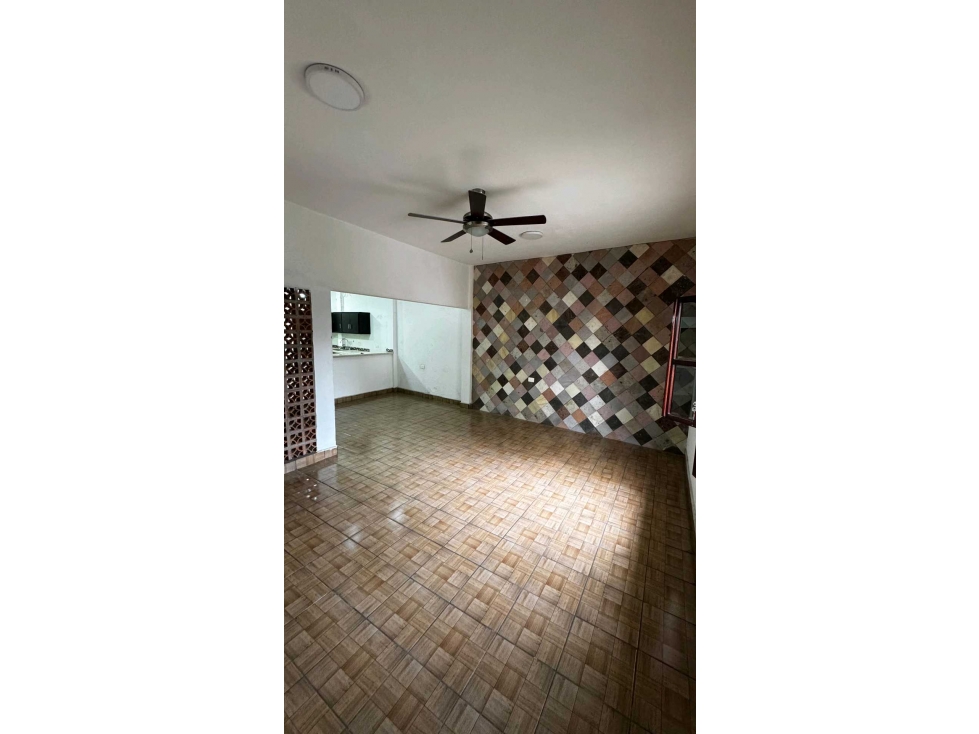 Casa en Venta, Cerca del centro de Cárdenas - 6