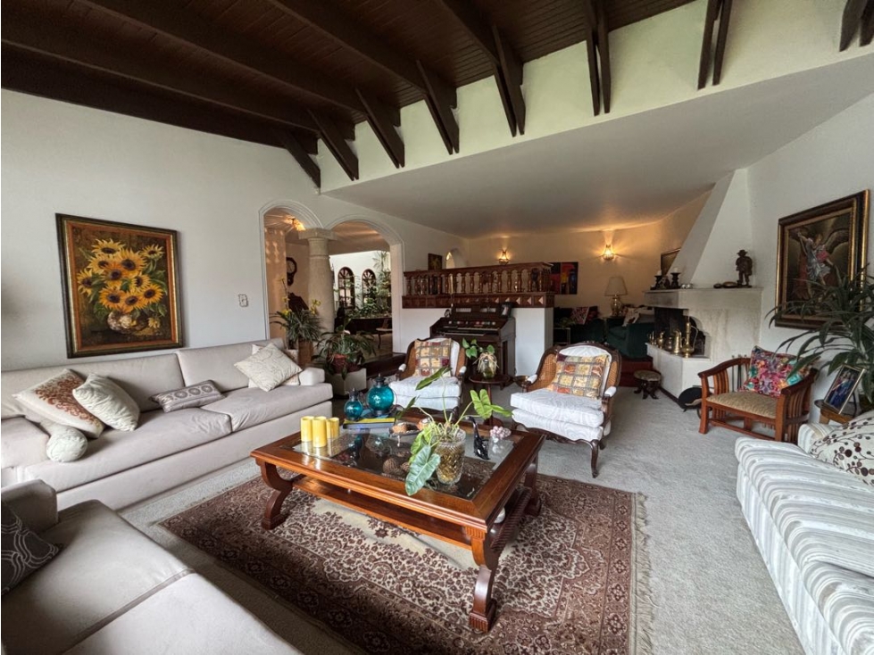 CASA EN VENTA CERROS DE NIZA