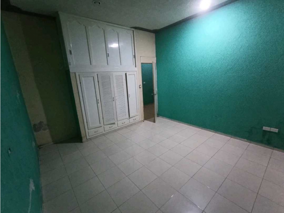 Casa en Venta con Alberca y amplio Terreno. Villas San Miguel. Rio Sec — foto 3