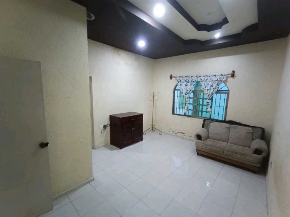 Casa en Venta con Alberca y amplio Terreno. Villas San Miguel. Rio Sec — foto 4