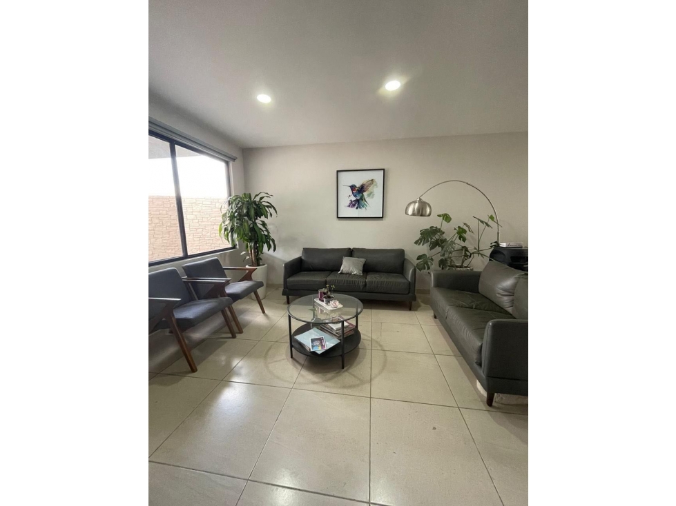 Casa en venta con amplio jardín y roofgarden — foto 4