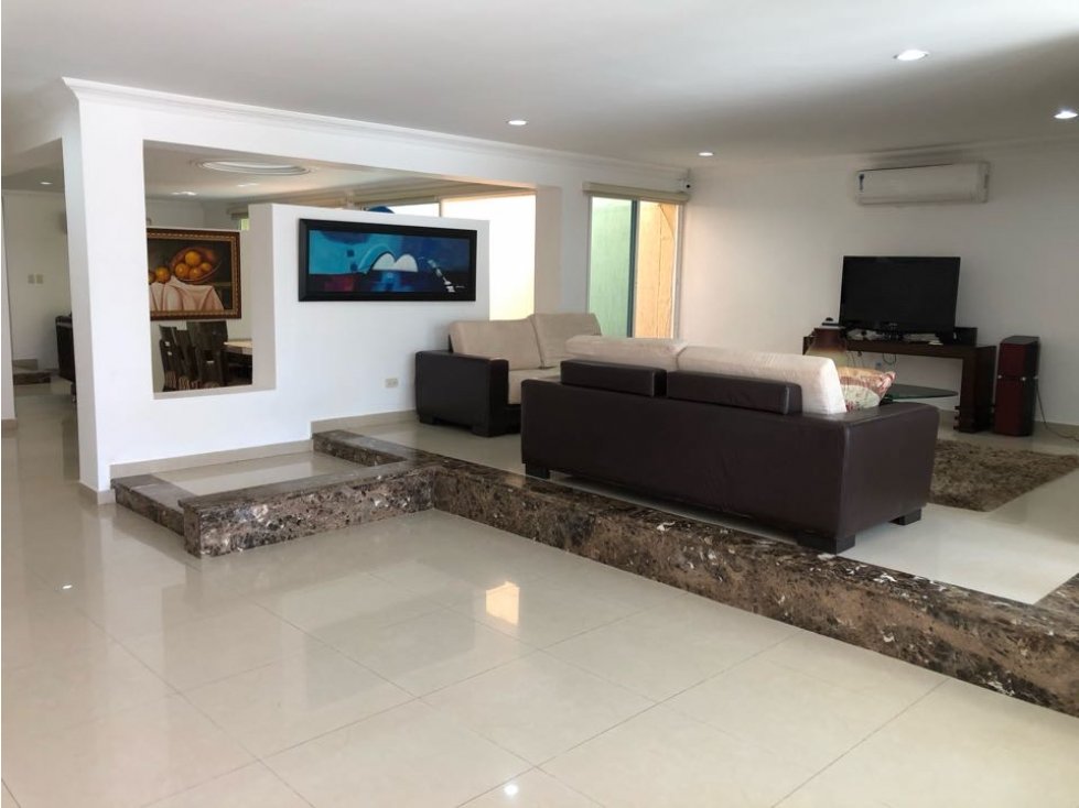 CASA EN VENTA CON APARTAMENTOS EN CRESPO — foto 2
