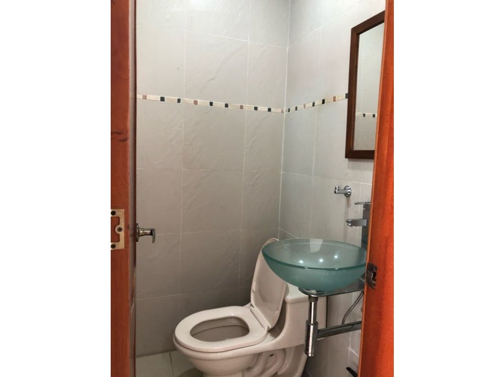 CASA EN VENTA CON APARTAMENTOS EN CRESPO — foto 5