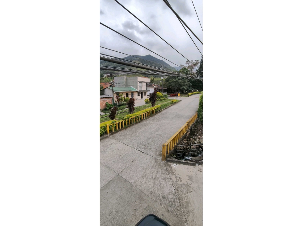 Casa unifamiliar en venta con pisos independientes Cisneros Antioquia — foto 3