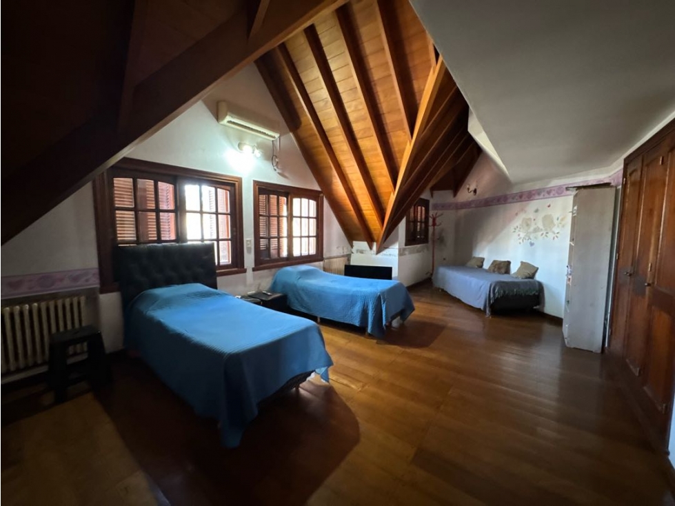 Casa en venta con excelente ubicacion - 4