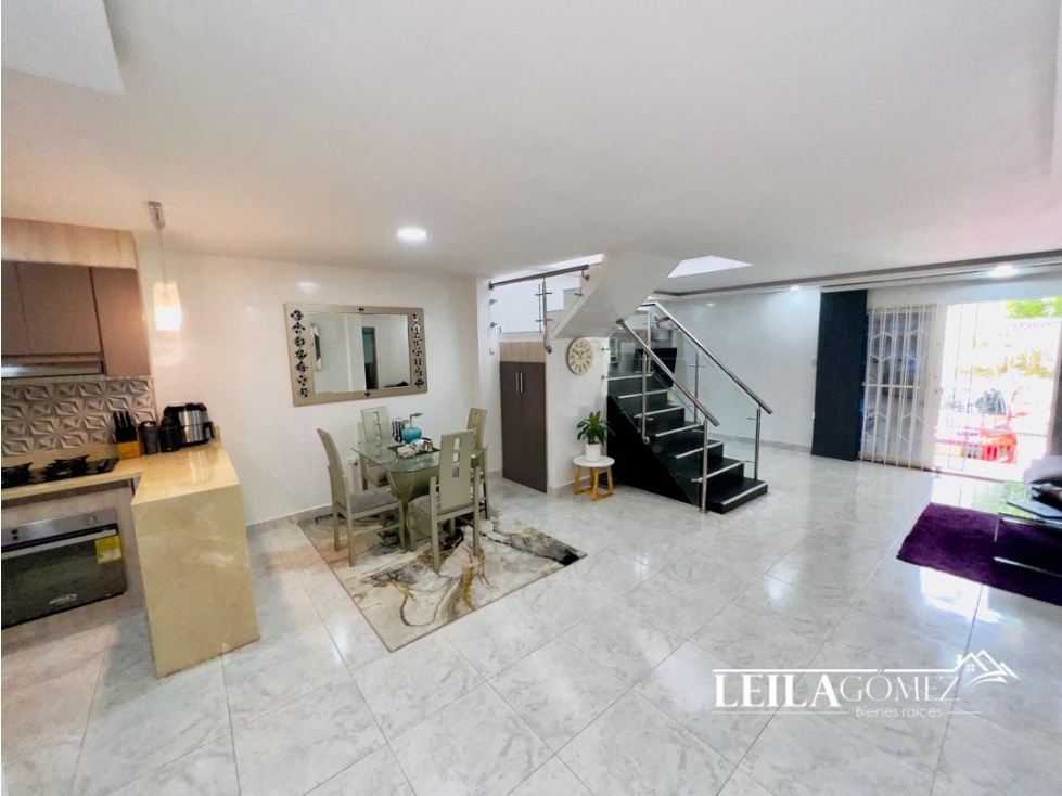 Casa En Venta con excelentes acabados DOS PLANTAS Barrio El Socorro — foto 6