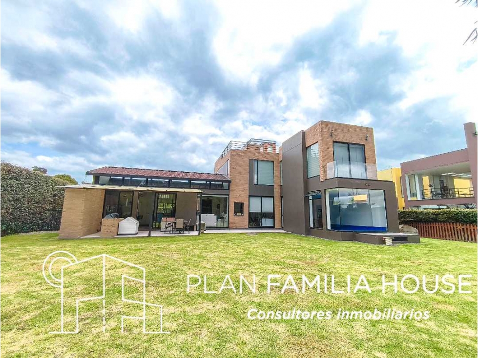 Casa en venta en Conjunto Residencial Aquitania, Chía. — foto 2
