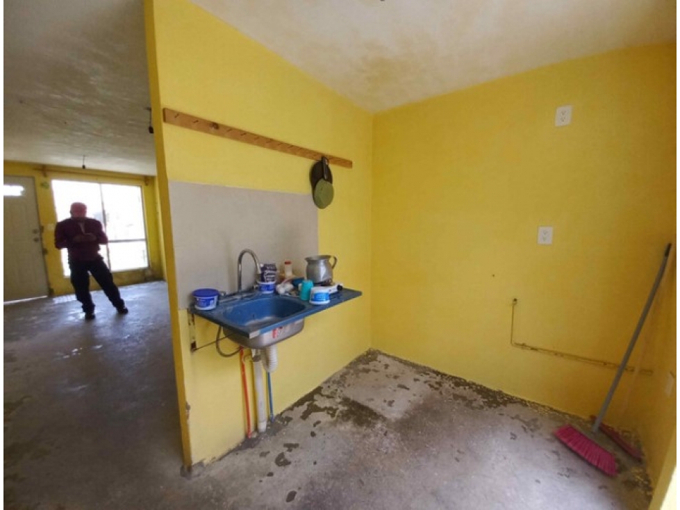 Casa en Venta con Posesión Inmediata en Zumpango, Edomex - 2