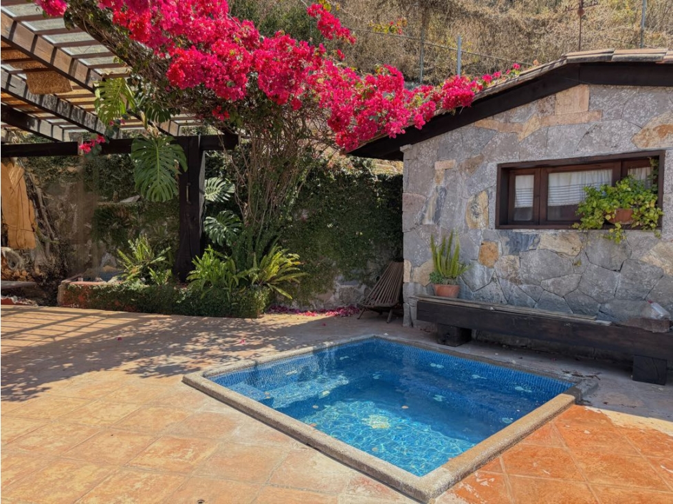 Casa en venta con vista al lago - 1
