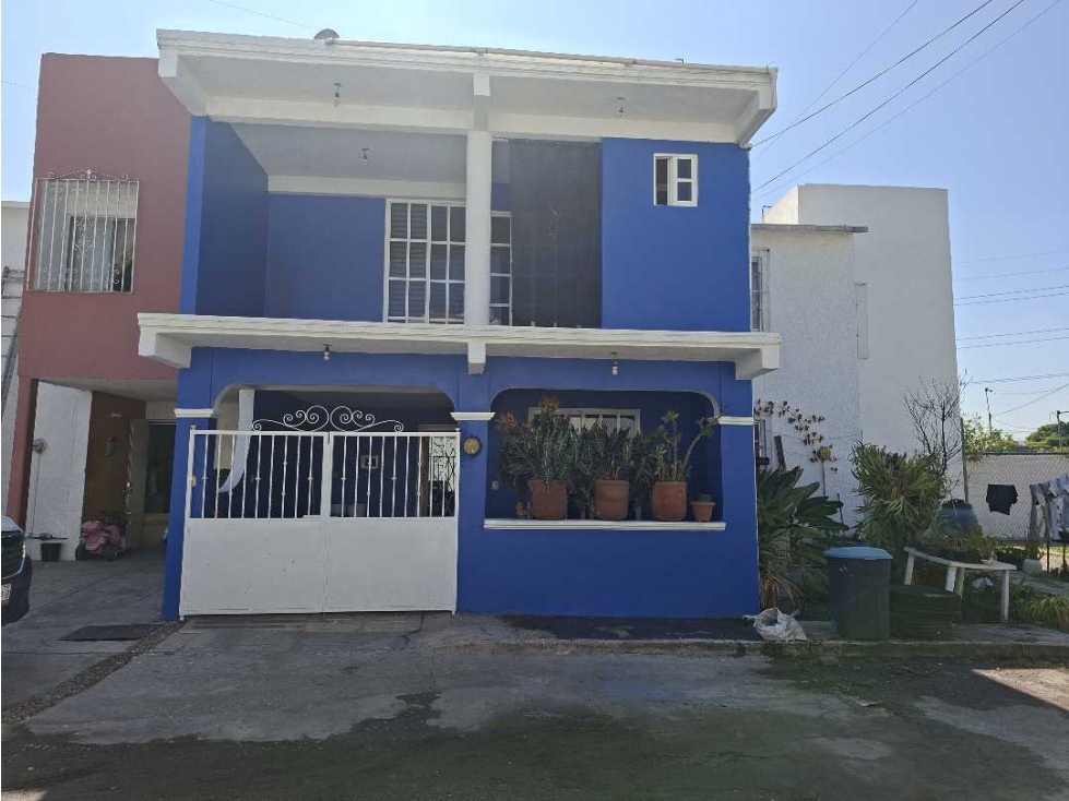CASA EN VENTA CONDOMINIO EL TARIAN EN JIUTEPEC