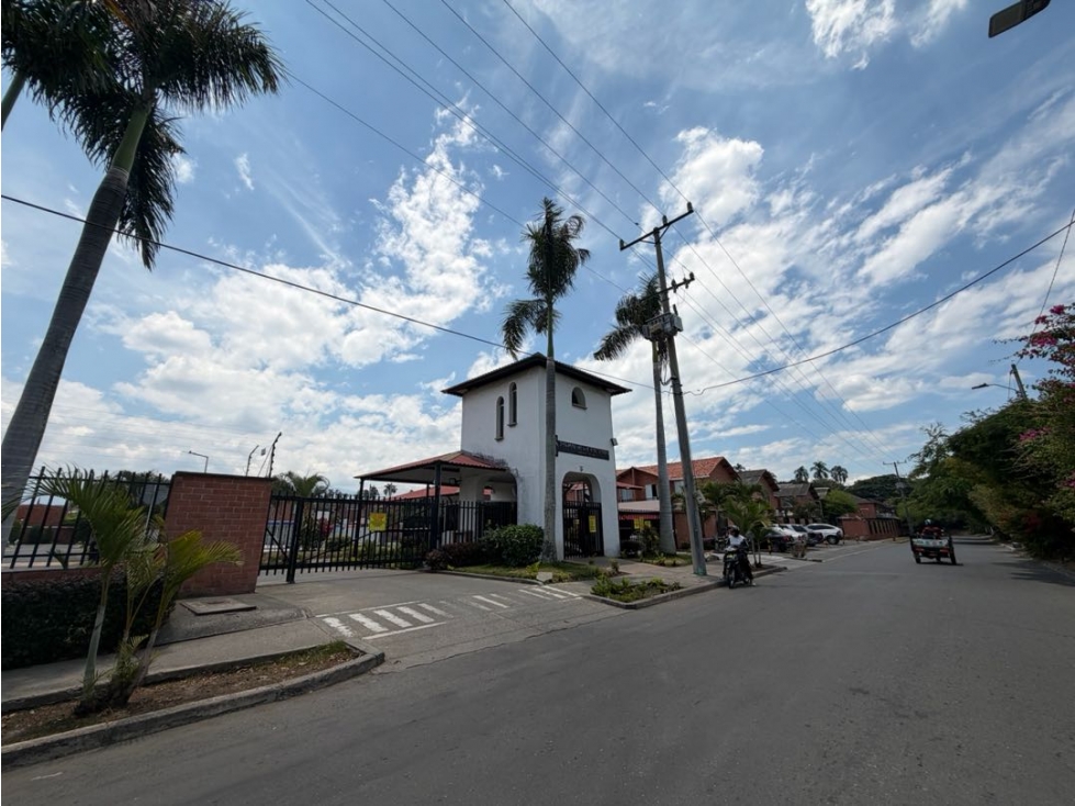 CASA EN VENTA - CONJUNTO PALMAS DE LA HACIENDA- PALMIRA - EXCLUSIVA — foto 2