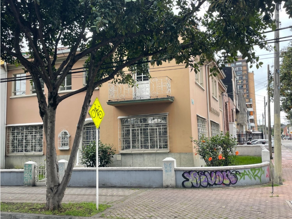 Casa en Venta (Conservación Arquitectónica), La Soledad, Bogotá D.C. — foto 2