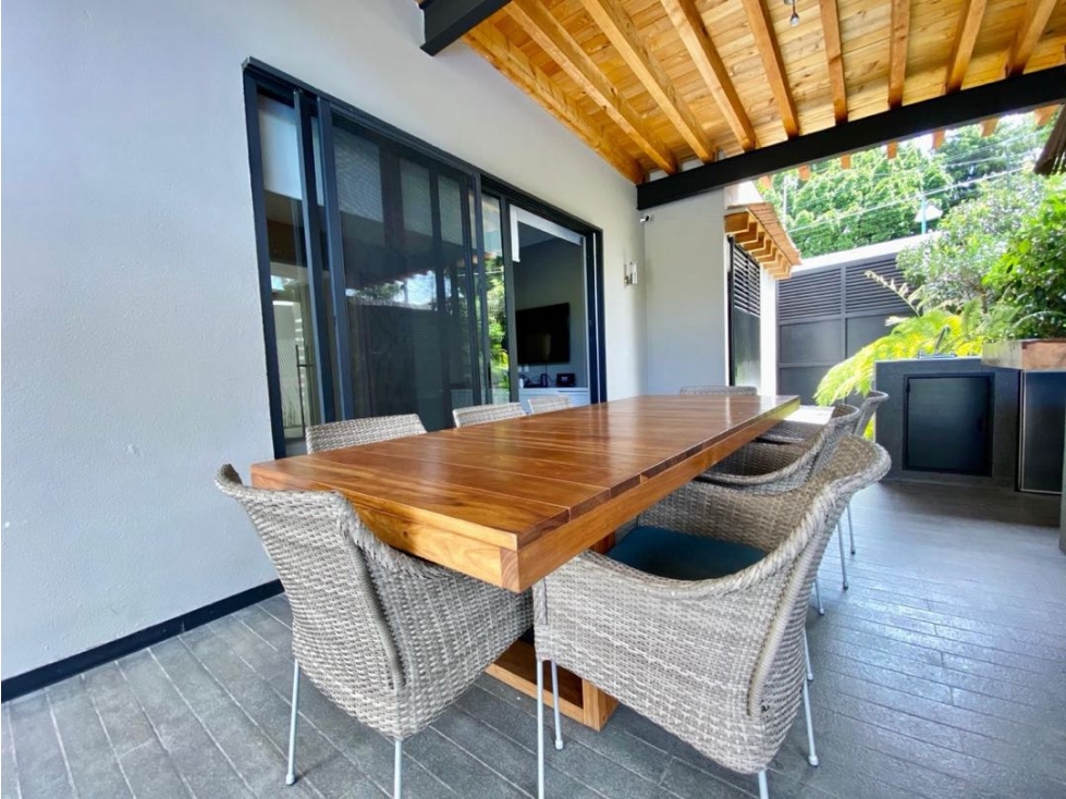 CASA EN VENTA | CORAZON DEL PUEBLO | MODERNA | VALLE DE BRAVO — foto 5